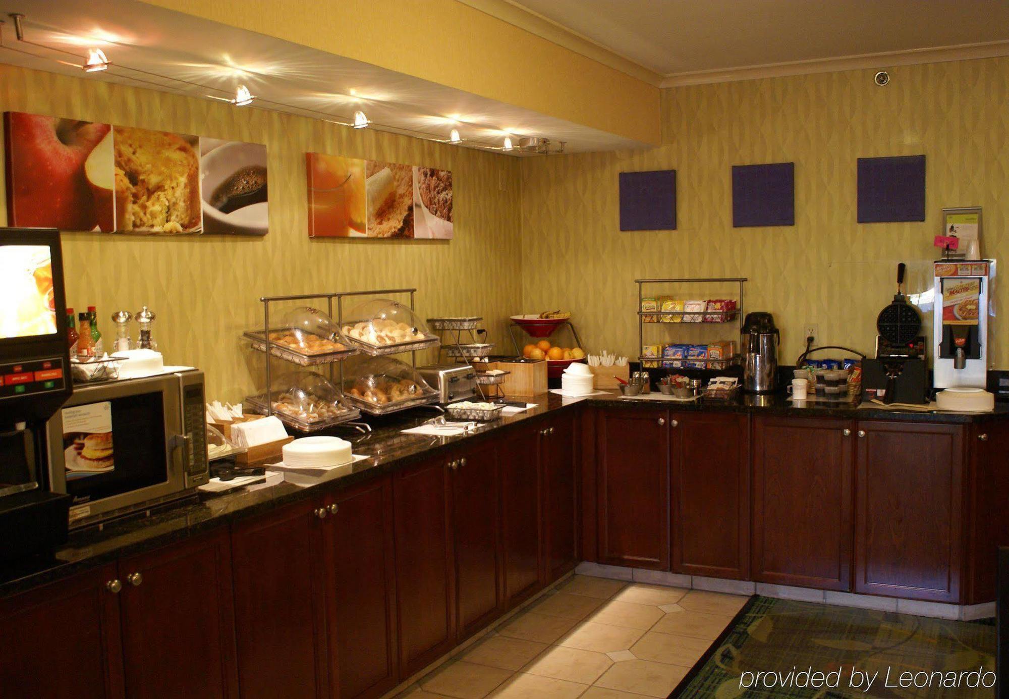 Fairfield Inn & Suites By Marriott Pittsburgh ניו סטנטון מסעדה תמונה