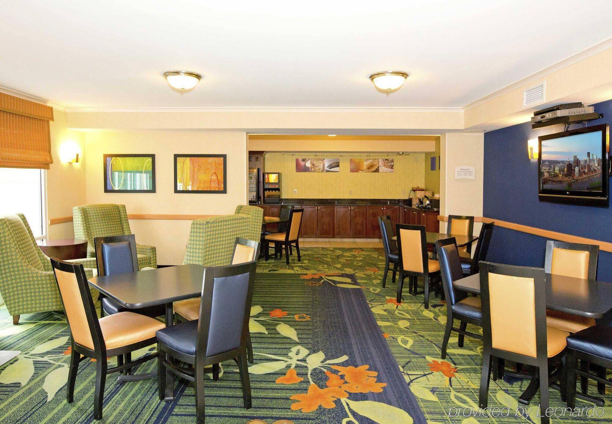 Fairfield Inn & Suites By Marriott Pittsburgh ניו סטנטון מראה חיצוני תמונה